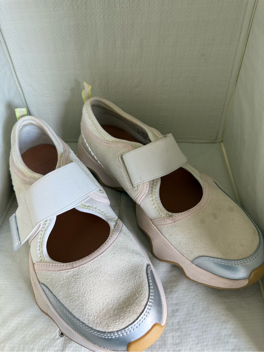 Sorel Women's White and Pale Pink Athletic Mary Jane Sneakers